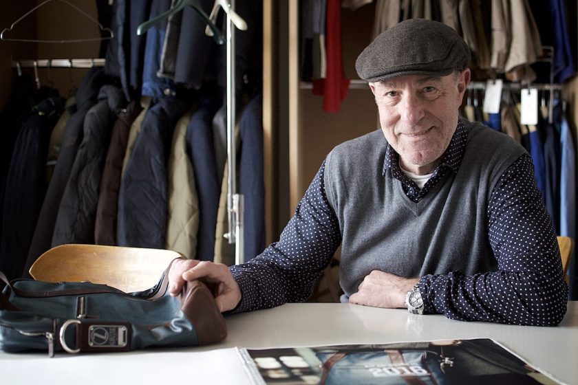 Werner Bischoff, einer der beiden Gründer von Kurzzug, in seinem Atelier | Foto: Monika Schreiner