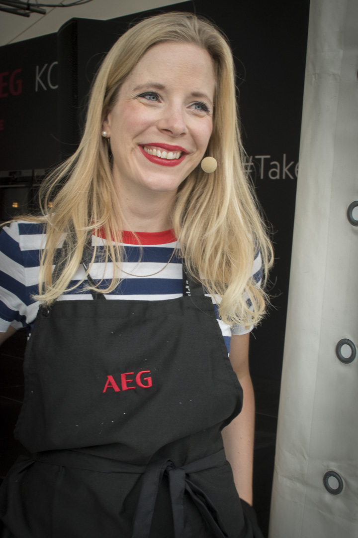 Amelie Heinz in der AEG Kochschule bei Taste of München - ISARBLOG