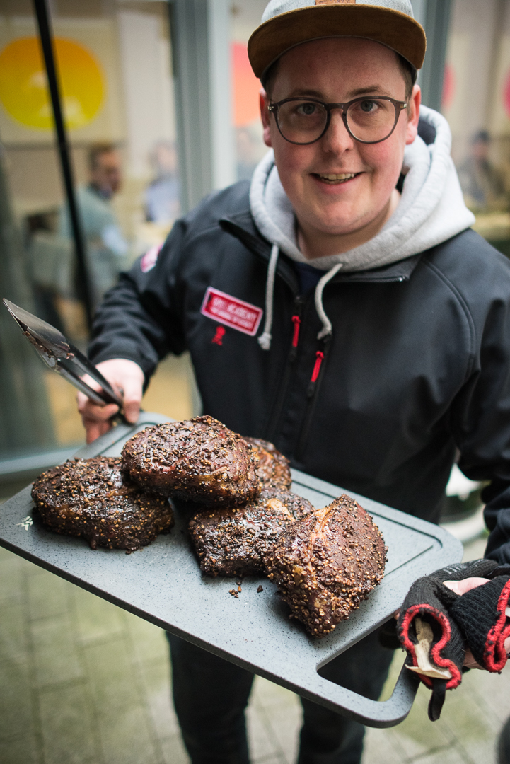 Angrillen mit Weber Grill im Januar 2019 - ISARBLOG