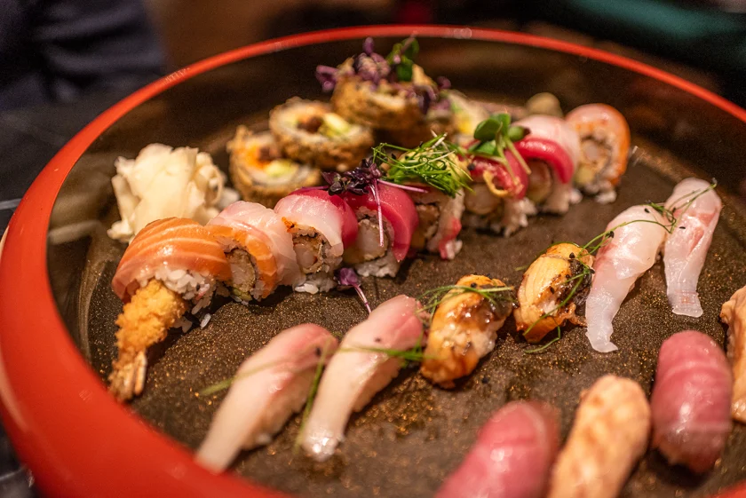 Sushi Platte mit Nigiri und Special Rolls im Wa Sushi München | Foto: ISARBLOG